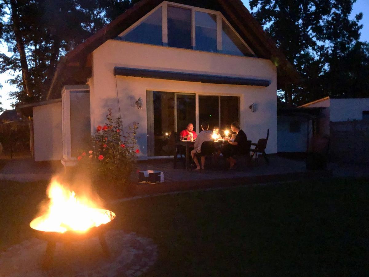 Casa vacanze Direkt An Der Spree Mit Whirlpool Und Sauna Berlino
